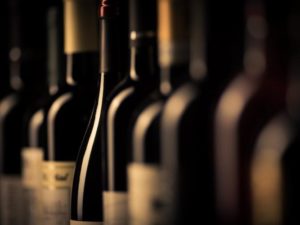 Faire estimer ses vins pour bien gérer sa cave de grands crus