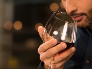 Le « nez du vin », une symphonie de notes aromatiques